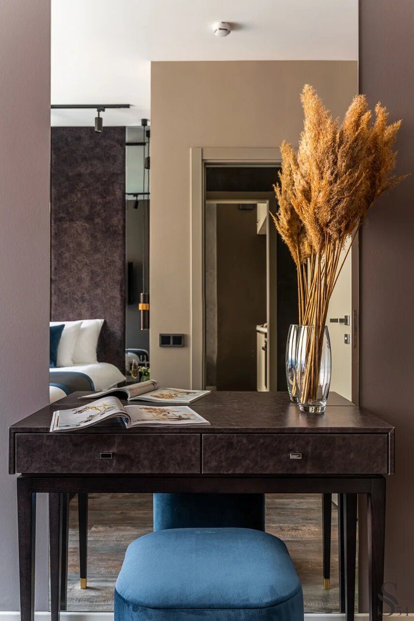 Working zone in a separate bedroom